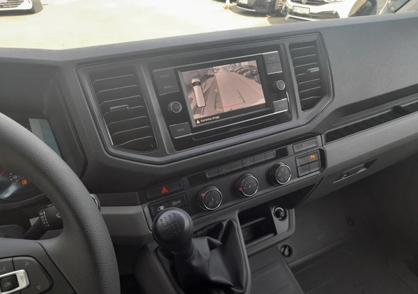 Volkswagen Crafter cena 223245 przebieg: 10, rok produkcji 2024 z Halinów małe 106